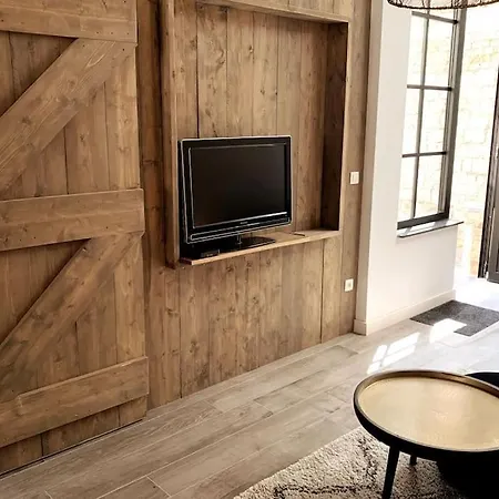 La40 Statig Gerenoveerd Huis In Hartje Nieuwpoort-stad Casa vacanze Nieuwpoort